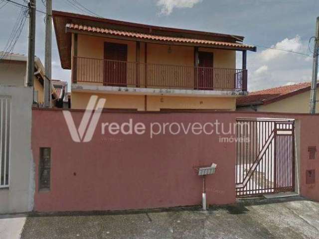 Casa com 4 quartos à venda na Rua Itacoatiara, 63, Parque Dom Pedro II, Campinas, 217 m2 por R$ 489.000