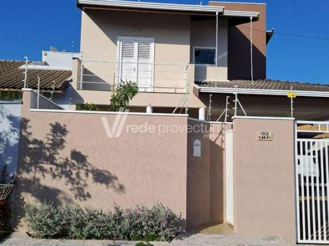 Casa com 3 quartos à venda na Erno Tóth, 143, Jardim Santa Helena, Valinhos, 216 m2 por R$ 1.220.000