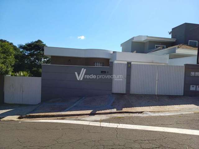 Casa com 5 quartos à venda na Harrison Gordon Hull Junior, 5, Parque Terranova, Valinhos, 328 m2 por R$ 1.330.000