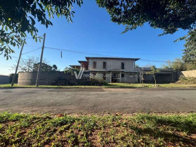 Casa em condomínio fechado com 4 quartos à venda na Rua Doutor Paulo Teixeira de Camargo, 338, Parque Xangrilá, Campinas, 900 m2 por R$ 1.500.000