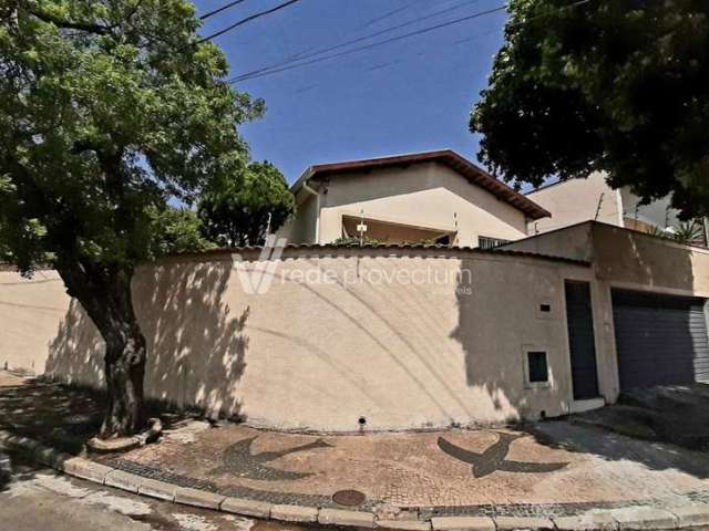 Casa com 4 quartos à venda na Vila Progresso, Campinas , 191 m2 por R$ 700.000