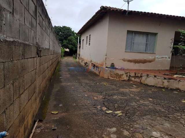 Terreno comercial à venda na Avenida Doutor Eduardo Pereira de Almeida, S/n°, Bosque de Barão Geraldo, Campinas por R$ 850.000