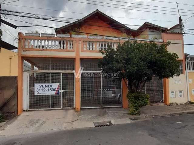 Casa com 5 quartos à venda na Curiango, 92, Jardim García, Campinas, 250 m2 por R$ 550.000