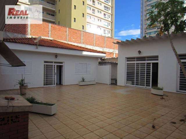 Casa para reforma com terreno amplo - Centro - Araçatuba