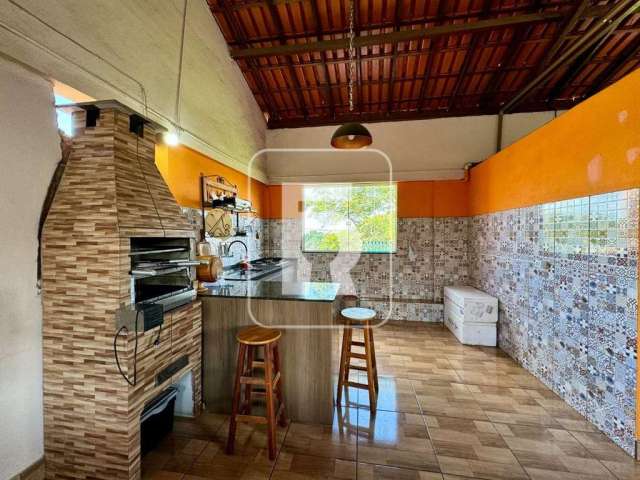 Casa com 3 dormitórios à venda, 90 m² por R$ 640.000,00 - Arcádia - Conselheiro Lafaiete/MG