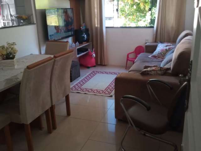 Vendo apartamento 2 Quartos reformado no Imbuí