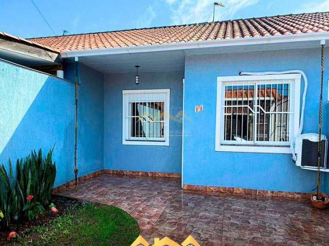 Casa com patio em cachoeirinha