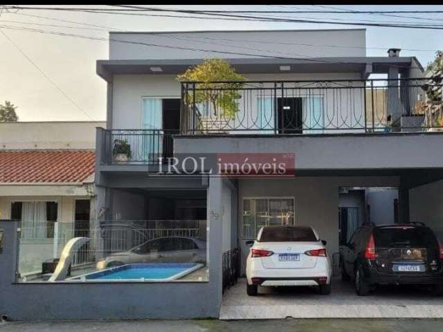 Casa com 4 quartos à venda no Dom Bosco, Itajaí , 260 m2 por R$ 890.000