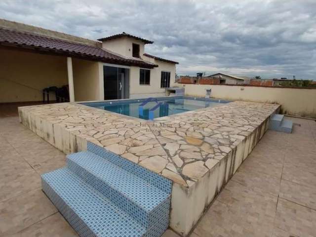 Casa em Condomínio para Venda em Cabo Frio, Nova Califórnia (Tamoios), 3 dormitórios, 2 suítes, 1 banheiro, 4 vagas