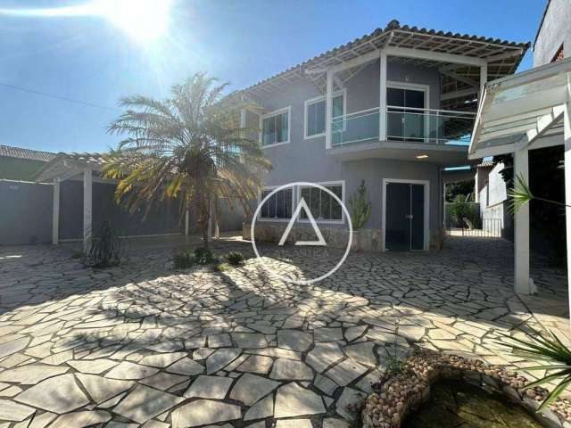 Casa com 4 dormitórios à venda, 255 m² por R$ 950.000,00 - Chácara Mariléa - Rio das Ostras/RJ