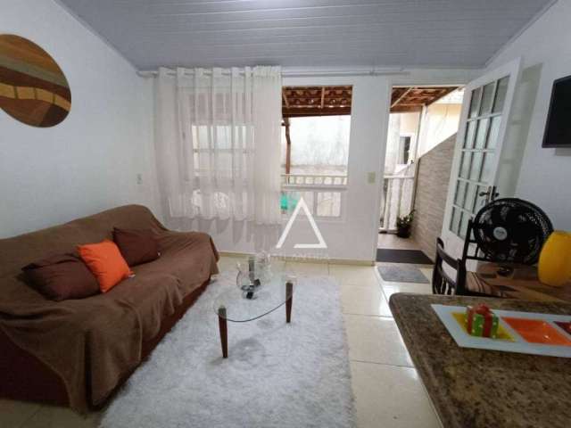 Casa à venda, 48 m² por R$ 170.000,00 - Ouro Verde - Rio das Ostras/RJ