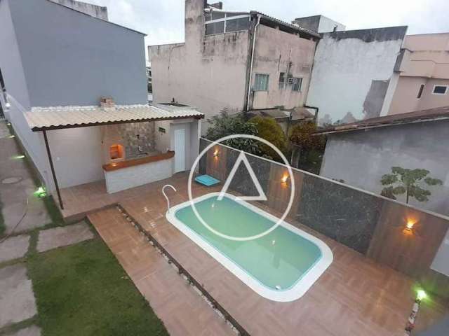 Casa com 2 dormitórios para alugar, 350 m² por R$ 3.566,67/mês - Cidade Praiana - Rio das Ostras/RJ