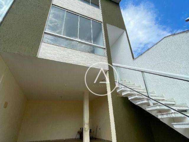 Casa com 3 dormitórios, 133 m² - venda por R$ 625.000,00 ou aluguel por R$ 3.322,58/mês - São Marcos - Macaé/RJ