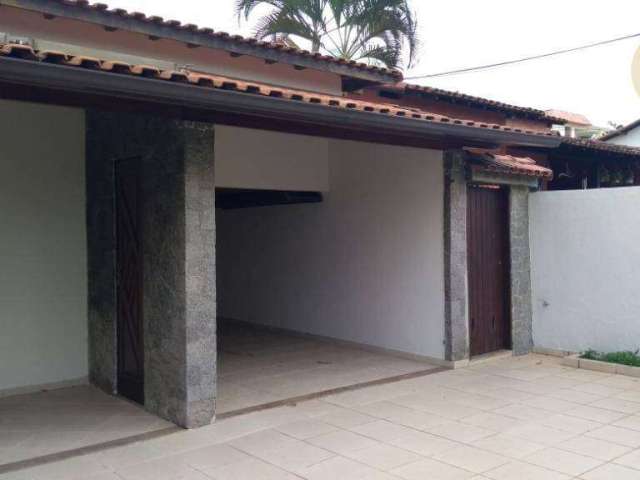 Casa à venda, 267 m² por R$ 1.300.000,00 - Cavaleiros - Macaé/RJ