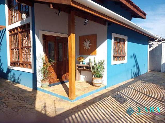 Casa a venda  4 quartos ,Piscina, Estuda Permuta .Ubatuba  Pereque Mirim.