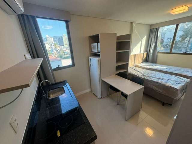 Apartamento com 1 quarto para alugar na João de Deus, 101, Trindade, Florianópolis por R$ 3.490