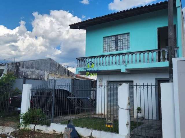 Casa com 2 quartos à venda no Cajuru, Curitiba  por R$ 780.000