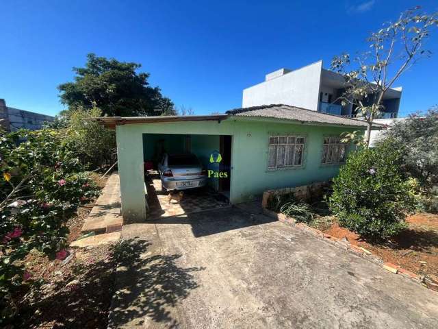 Casa com 3 quartos à venda no Contorno, Ponta Grossa  por R$ 450.000