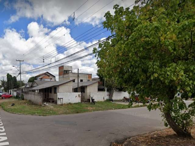 Terreno à venda no Boqueirão, Curitiba  por R$ 520.000