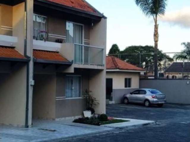 Casa com 3 quartos à venda no Cajuru, Curitiba  por R$ 580.000