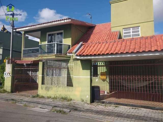 Casa com 4 quartos à venda no Cajuru, Curitiba  por R$ 360.000