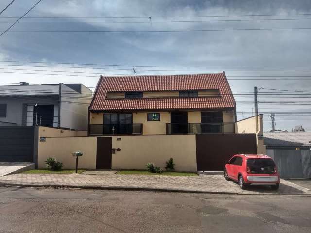 Casa com 6 quartos para alugar no Cajuru, Curitiba  por R$ 4.800