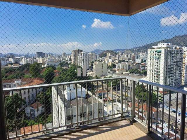 Rua pereira nunes - bairro tijuca - apartamento com varanda, 2 quartos, dependência completa, 1 vaga de garagem.