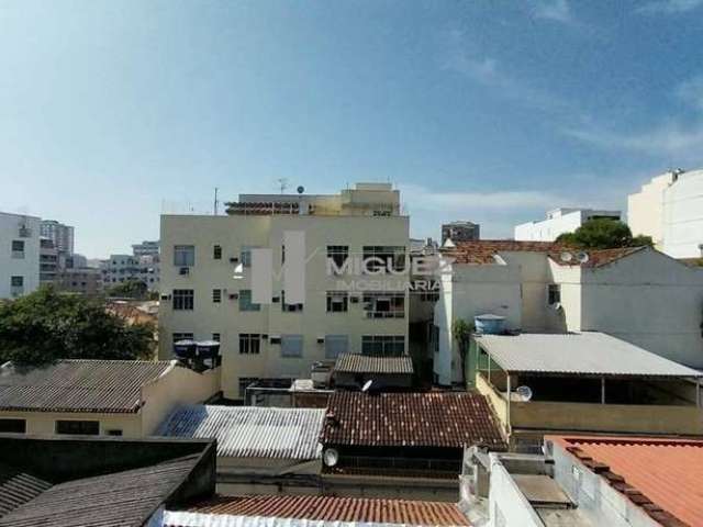 Apartamento á venda, Varanda, Suíte, vaga, sol manhã - Maracanã - Código 20372