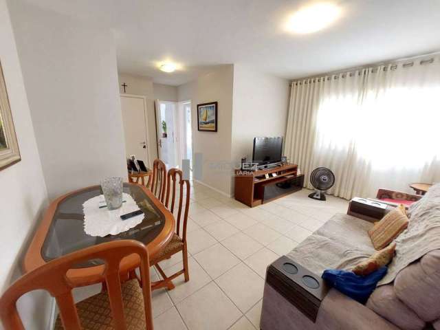 Apartamento modernizado a venda na Rua Félix da Cunha, Largo da Segunda Feira, Tijuca, aproximadamente 80 m², 2 quartos, suíte, copa cozinha, dependências completa, 1 vaga de garagem na escritura.