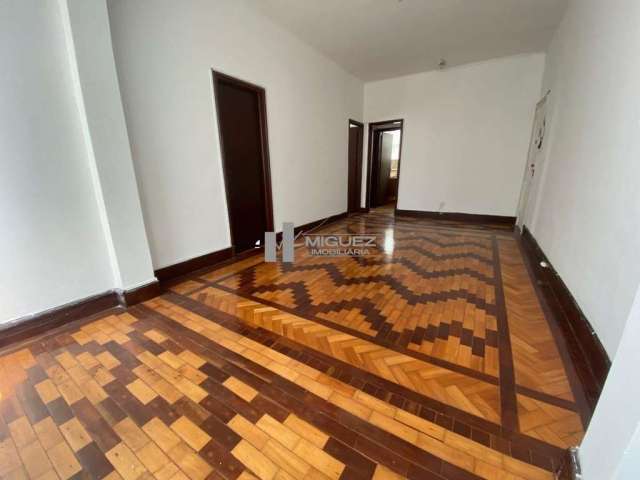 Apartamento a Venda rua Martins Pena ( Tijuca)