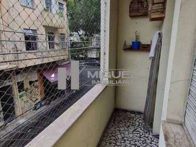 Vendo apartamento com 2 quartos na rua CARUSO.