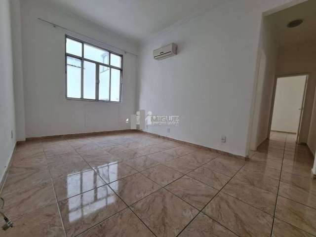 Apartamento 2 quartos, Rua Pereira Nunes, esquina com 28 de Setembro - Vila Isabel - Código 10102