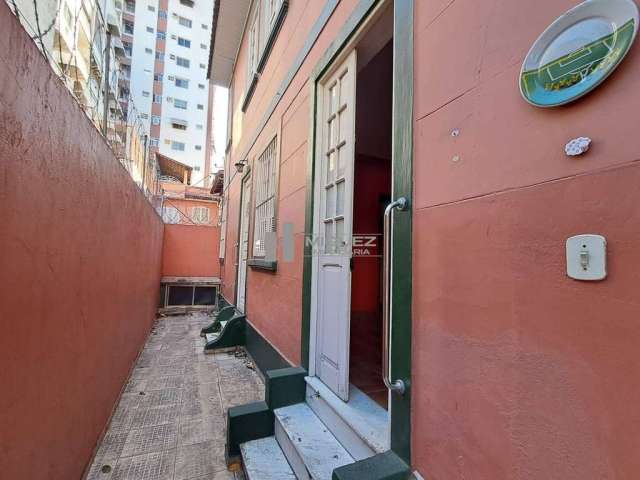 Casa em rua visconde de abaete