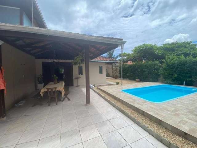 Casa com 3 quartos à venda no Gravata, Navegantes , 220 m2 por R$ 890.000