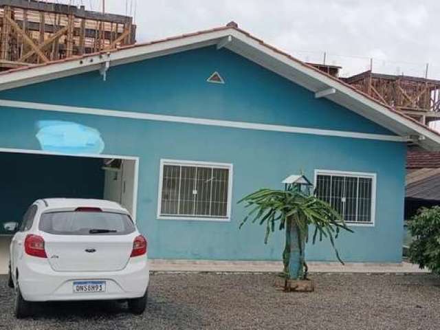 Casa na Av. Radial