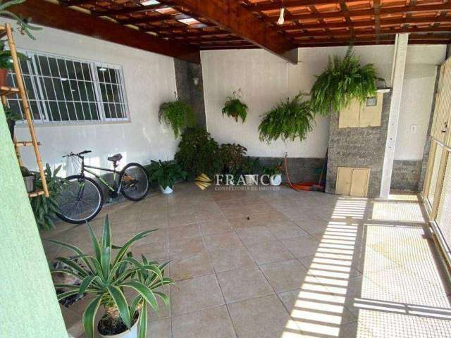 Casa com 5 dormitórios à venda, 189,47m² - Flor Do Vale - Tremembé/SP