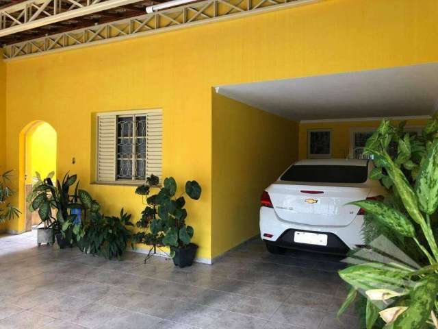 Casa com 3 dormitórios à venda, 200 m² - Vila Nogueira - Taubaté/SP