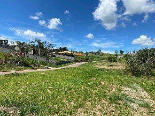 Terreno à venda, 1.968,51m² - Condomínio São Felix do Cataguá - Taubaté/SP