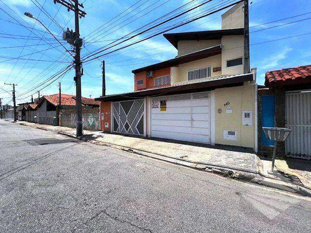 Sobrado com 3 dormitórios à venda, 150,26m² - Parque Senhor do Bonfim - Taubaté/SP