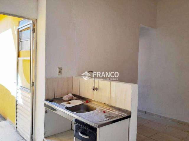 Casa com 3 dormitórios à venda, 60 m² - Cecap - Taubaté/SP