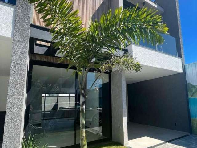 Casa sobrado à venda no Residencial Vila do Papagaio, casa 16.