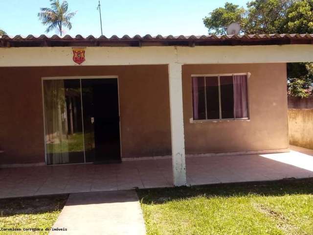 Casa para Venda em Guaratuba, BAL. NEREIDAS, 4 dormitórios, 1 banheiro, 1 vaga