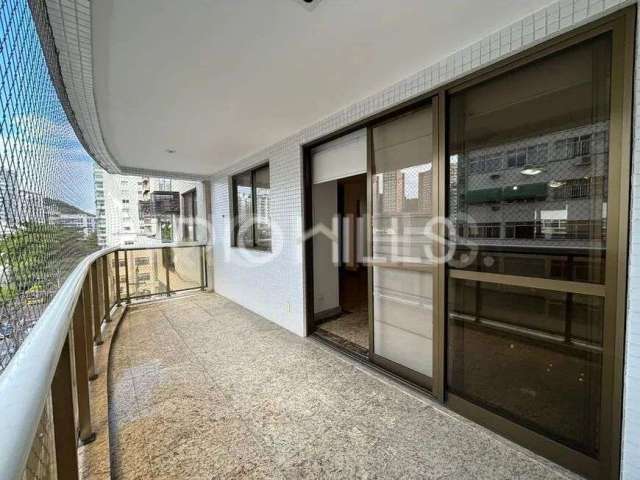 Apartamento de 4 quartos, com 145m², à venda em Icaraí, Niterói/RJ