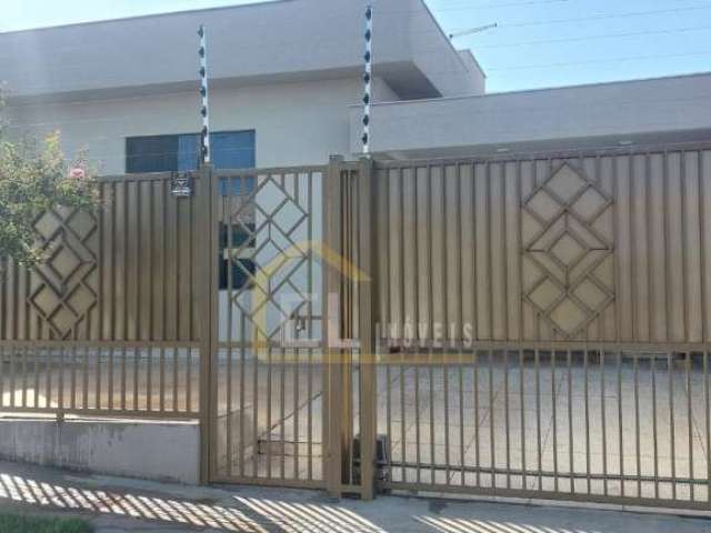 Casa com 03 quartos, 120m² de contrução , zona norte