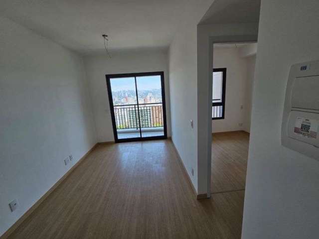 Apartamento para venda com 33 metros, 1 quarto, com 1 vaga em Santo Amaro - São Paulo - SP