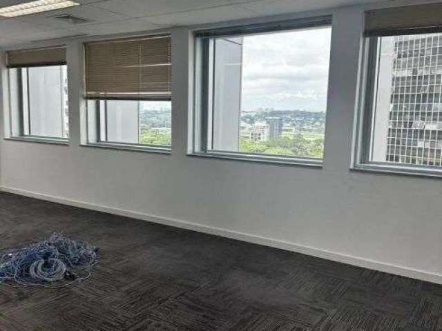 Sala comercial com 181 metros, 3 vagas para aluguel em Jardim Paulistano, São Paulo, SP