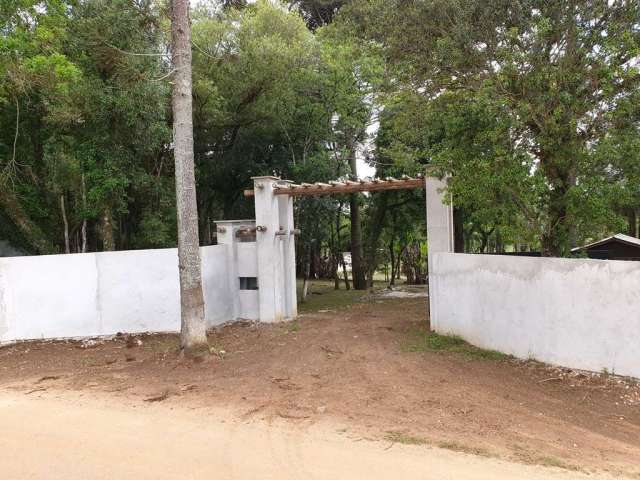 Chácara / sítio com 4 quartos à venda na Luiz Túlio, Campo Redondo, Araucária, 200 m2 por R$ 2.000.000