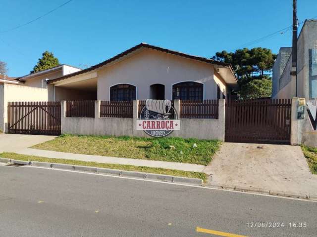 Casa com 3 quartos à venda na Rua Capitão Aristóteles Moreira, Tindiquera, Araucária, 205 m2 por R$ 800.000