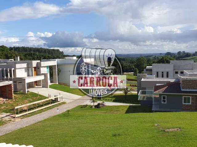 Casa com 1 quarto à venda na Avenida Independência, Boqueirão, Araucária por R$ 550.000