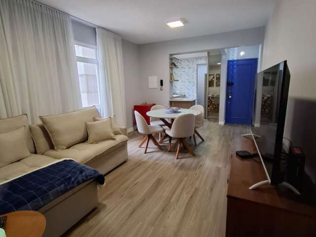 Apartamentos semi-mobiliado no Centro de Florianópolis perto do Shopping Beira Mar